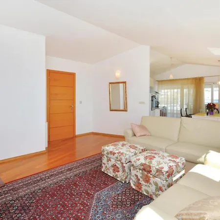 Lovely In With House Sea View Apartment Split
